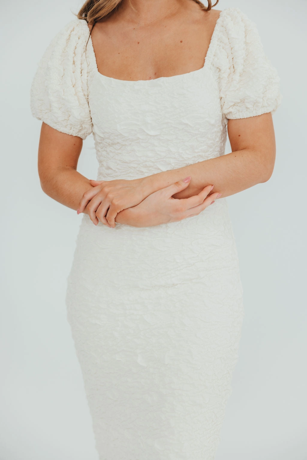 Blakeley Textured Midi Dress in Ivory- Bump Friendly & Inclusive Sizing (S-3XL)