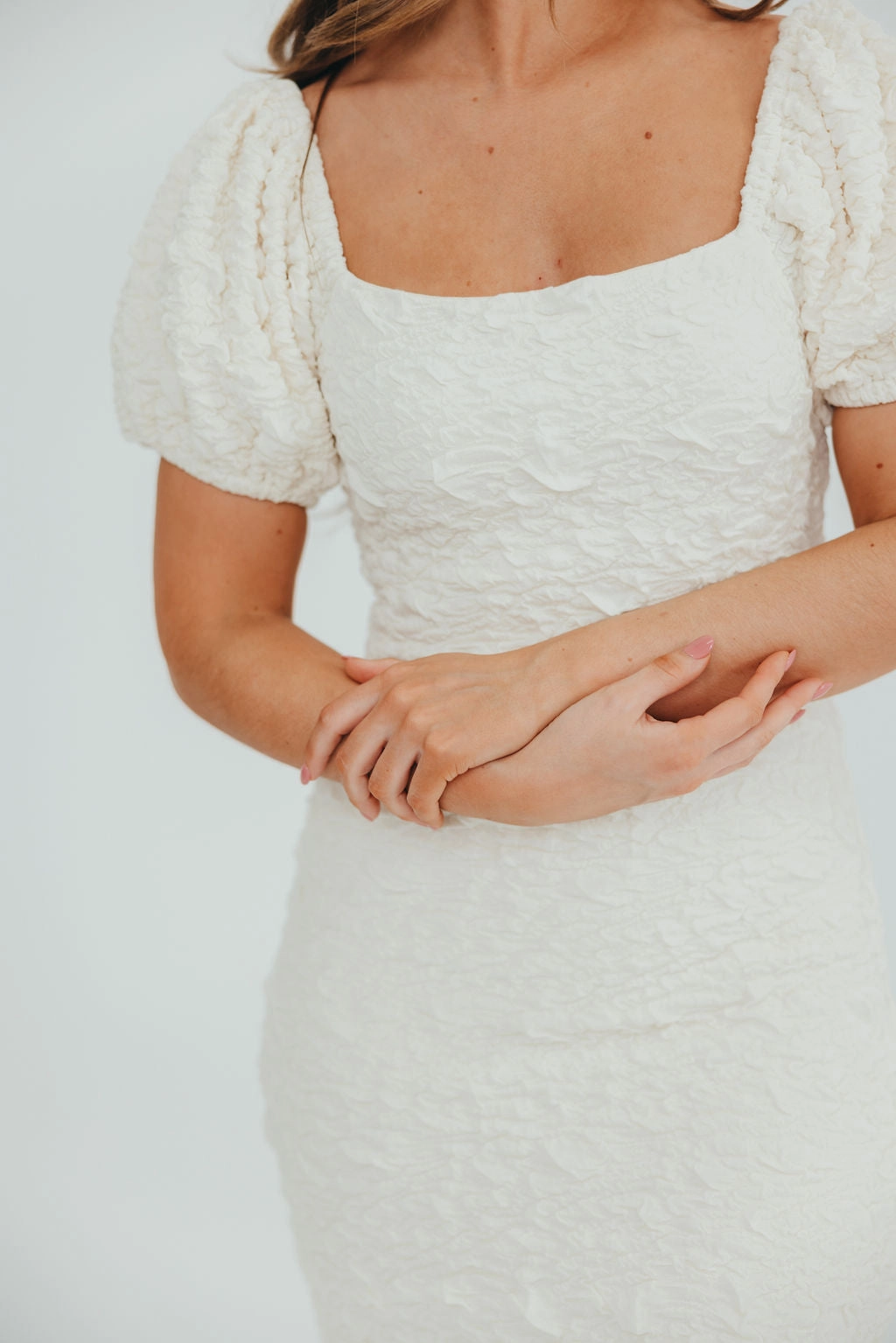 Blakeley Textured Midi Dress in Ivory- Bump Friendly & Inclusive Sizing (S-3XL)