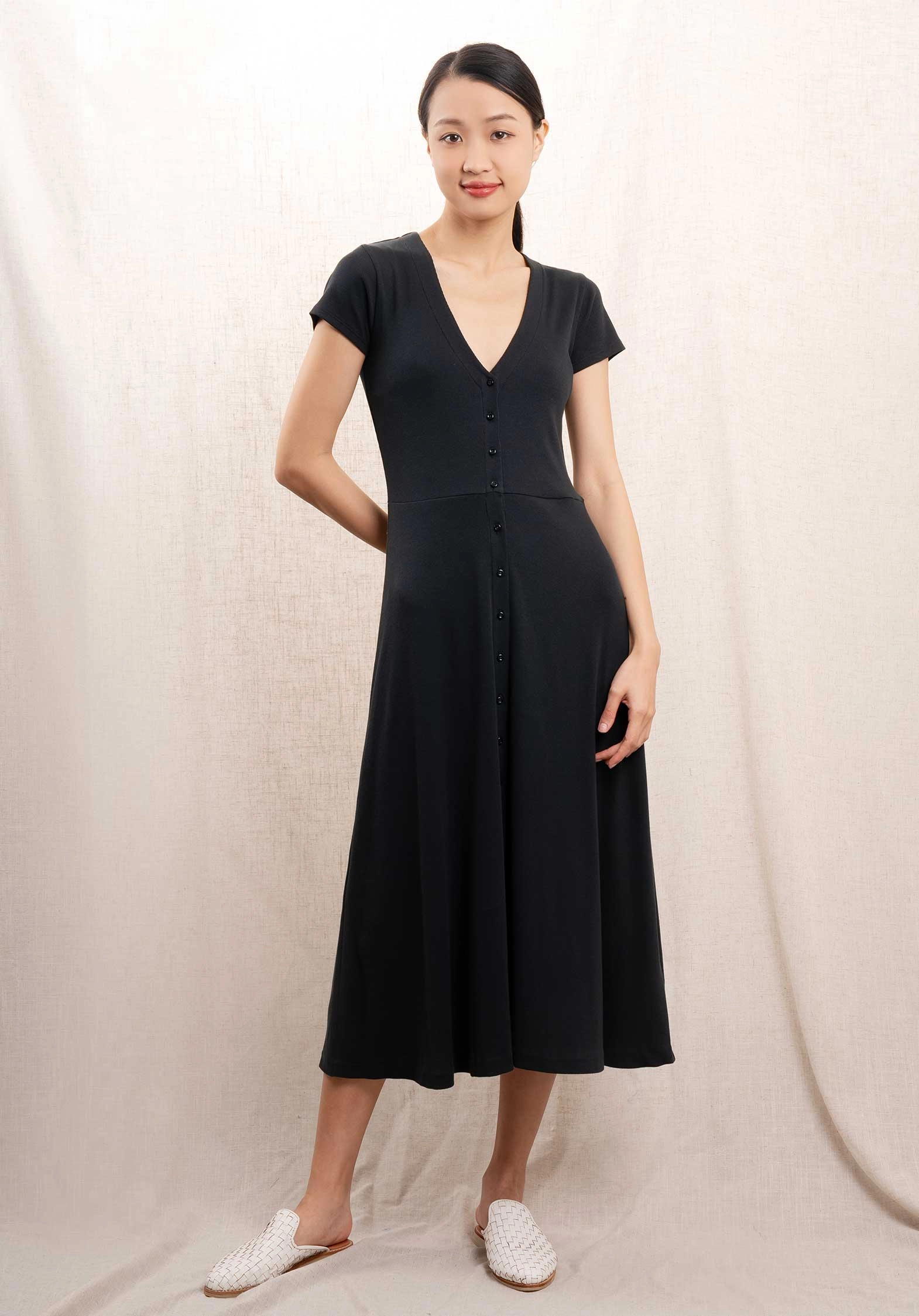 Dress Nea Moonless