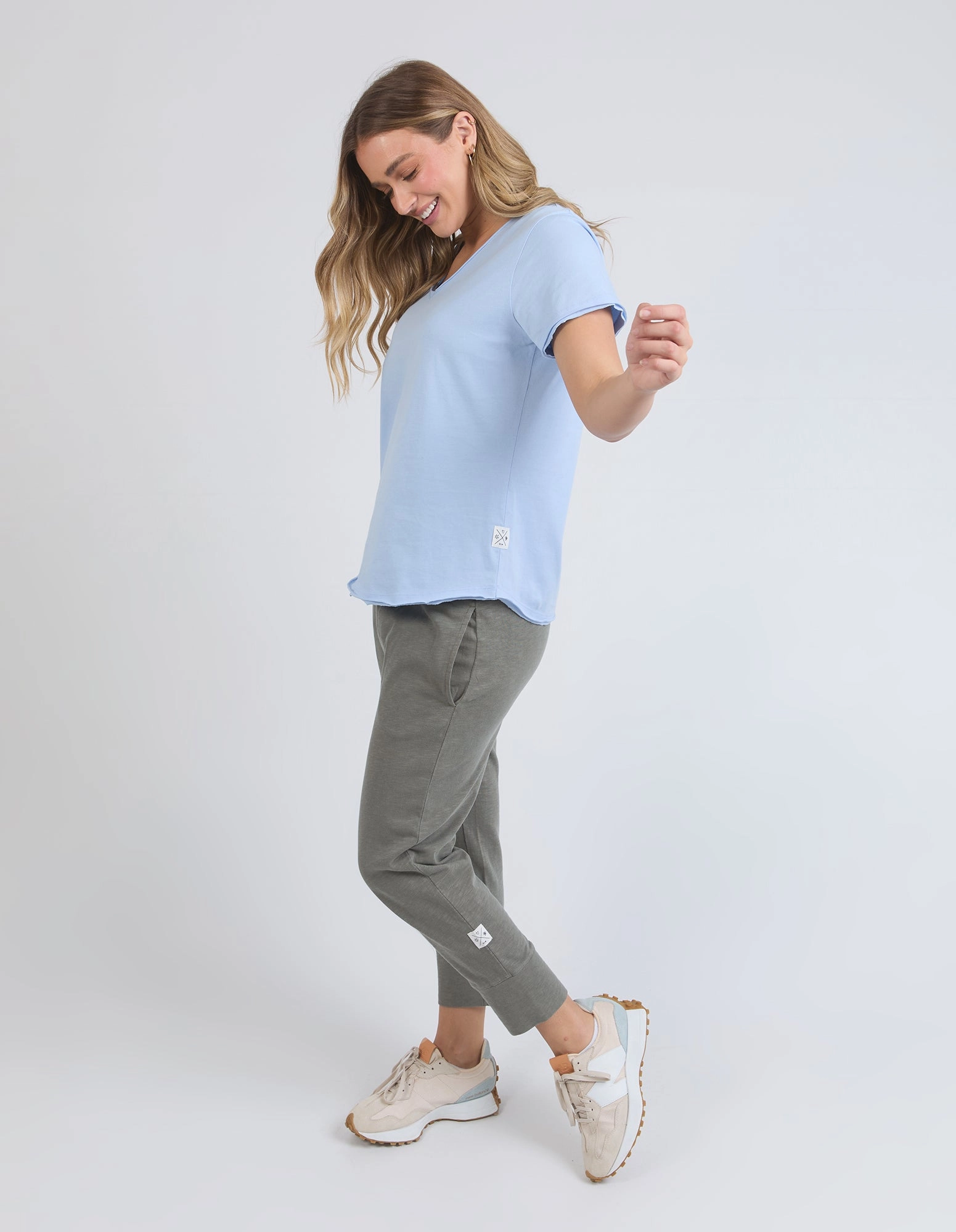 Elm Pima Vee Tee Dream Blue