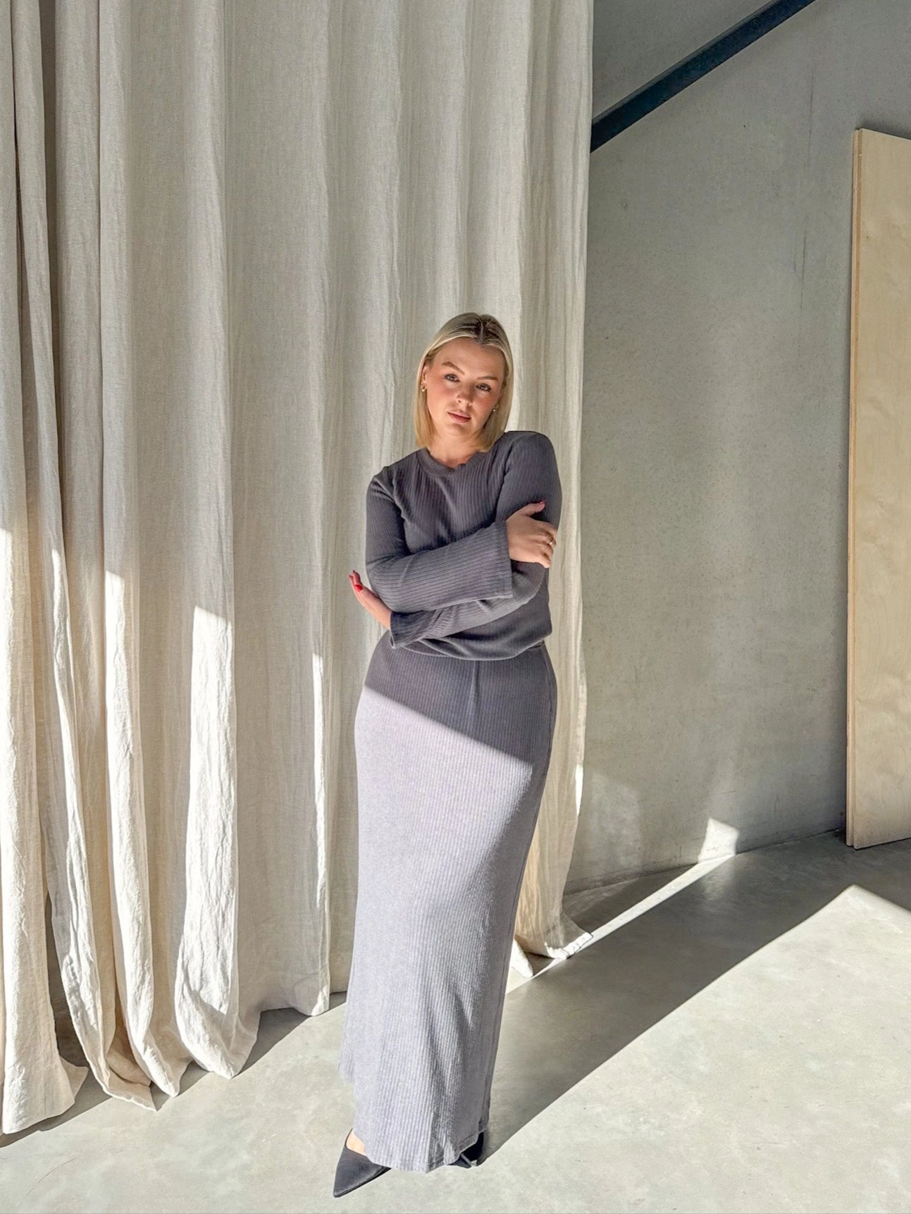 PETRA SKIRT CHARCOAL