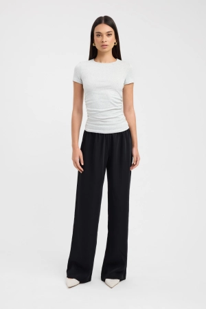 Til Rouched Tee