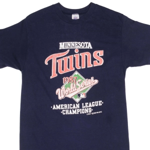VINTAGE MLB MINNESOTA TWINS WORLD CHAMPIONS 1987 TEE SHIRT SZE SMALL MADE IN USA
