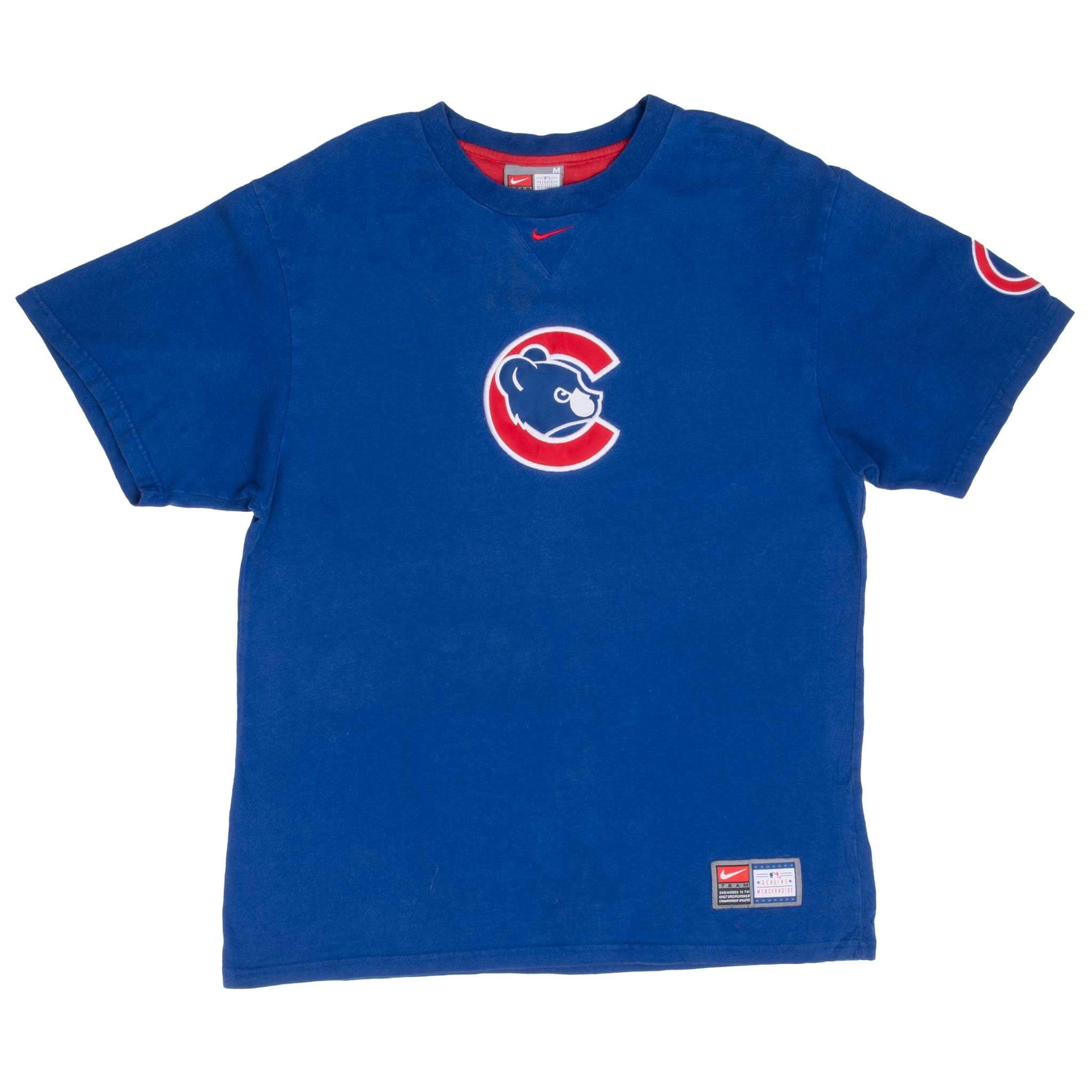 VINTAGE NIKE CHICAGO CUBS CENTER SWOOSH 2000S TEE SHIRT SIZE MEDIUM